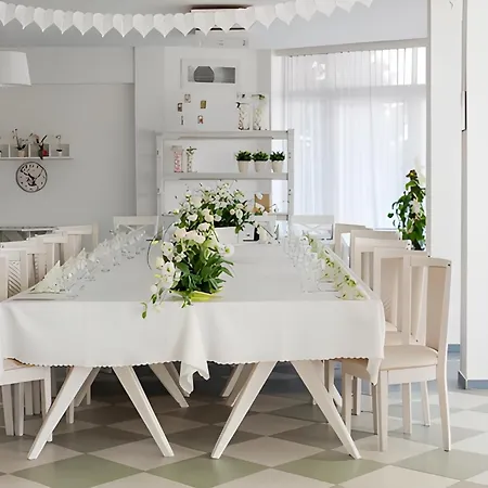 Family Mania Hotel 3*