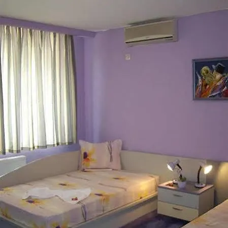 Family Mania Отель