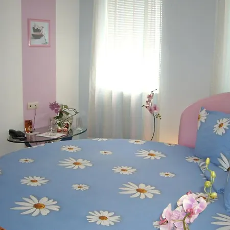 Family Mania Hotel 3*